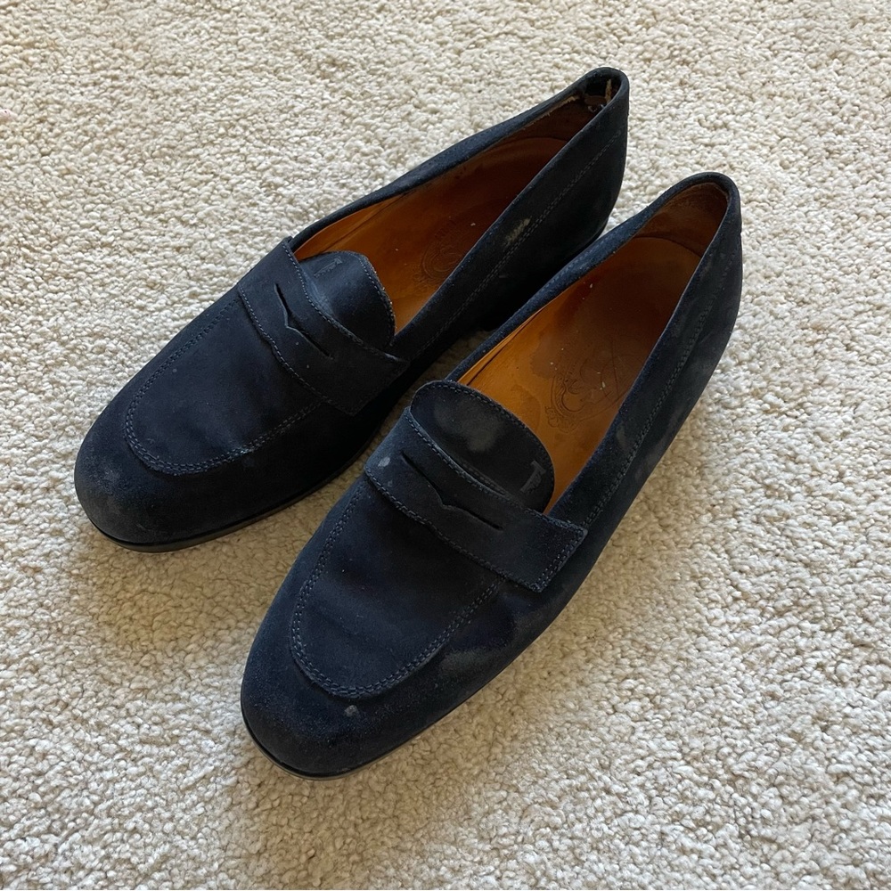 Tod’s navy blue loafer size 9.5